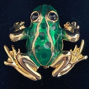 VINTAGE - Goldtone Green Enamel Frog with buggy black eyes